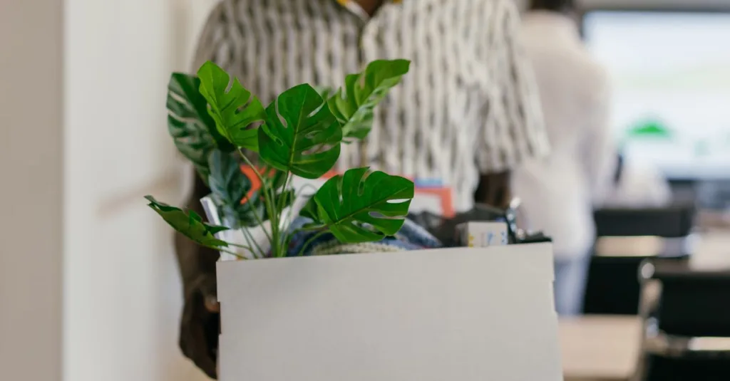 découvrez les étapes clés pour réussir votre reconversion professionnelle, valoriser vos compétences et choisir une carrière qui vous correspond.