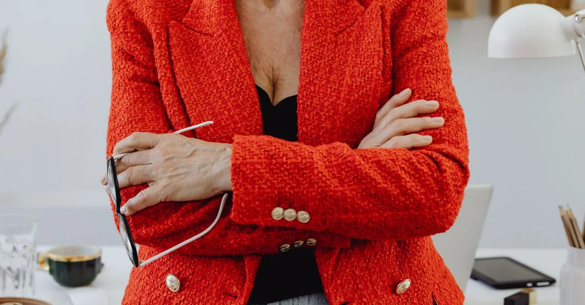 découvrez comment réussir une reconversion professionnelle après 40 ans : identifier vos atouts, explorer de nouvelles pistes et préparer votre transition.