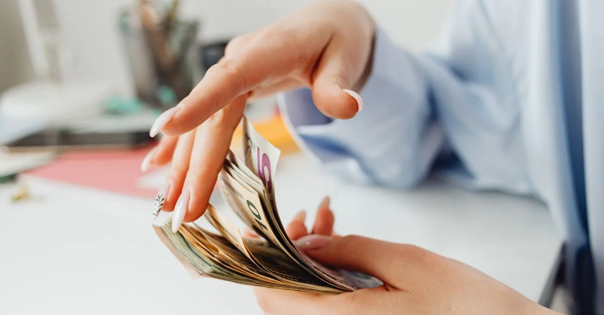 découvrez les formations rémunérées pour acquérir de nouvelles compétences, faciliter votre reconversion professionnelle et préparer votre retour à l’emploi.